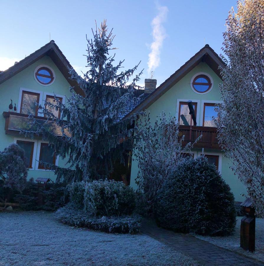 Villa Capri Vysoké Tatry Exteriör bild