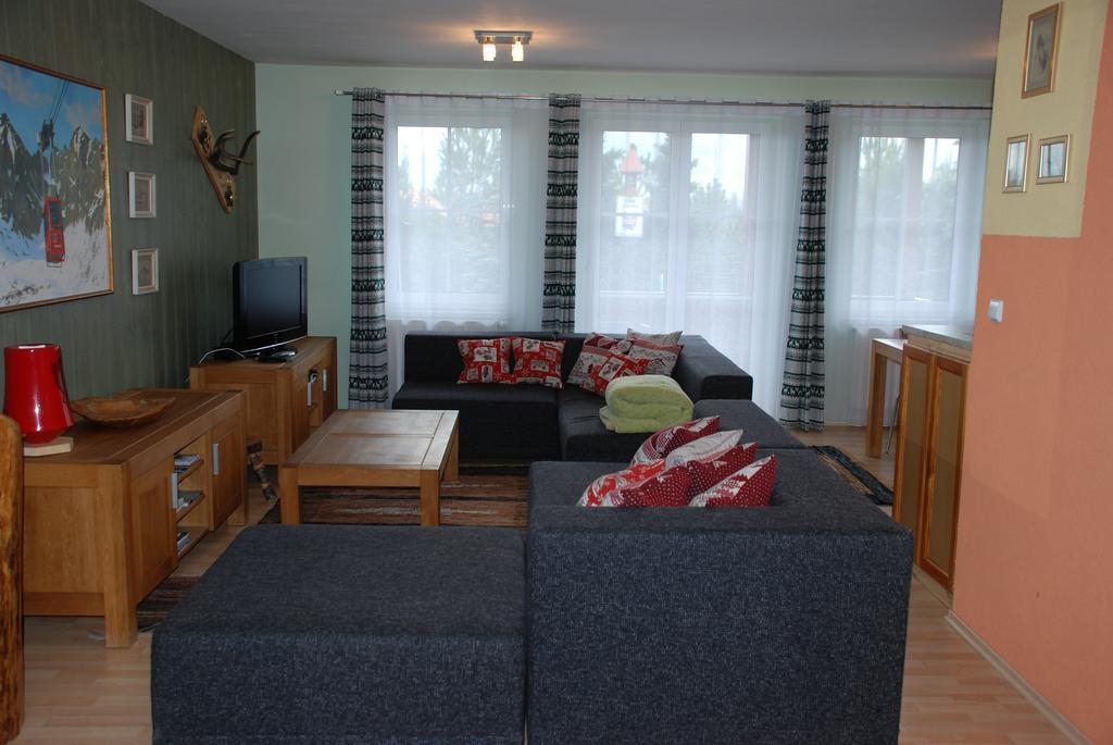 Villa Capri Vysoké Tatry Exteriör bild